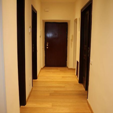 R.T. House'S Hostel โรม ภายนอก รูปภาพ