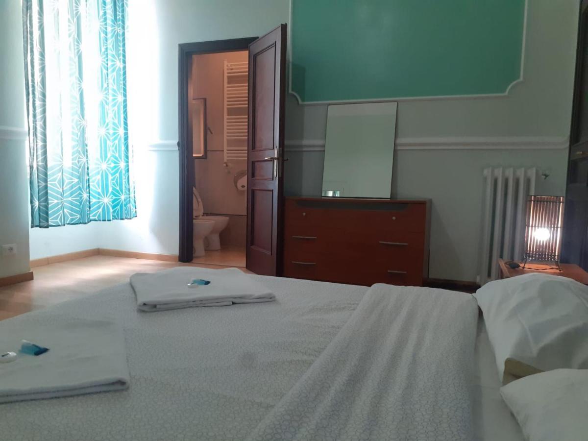 R.T. House'S Hostel โรม ภายนอก รูปภาพ