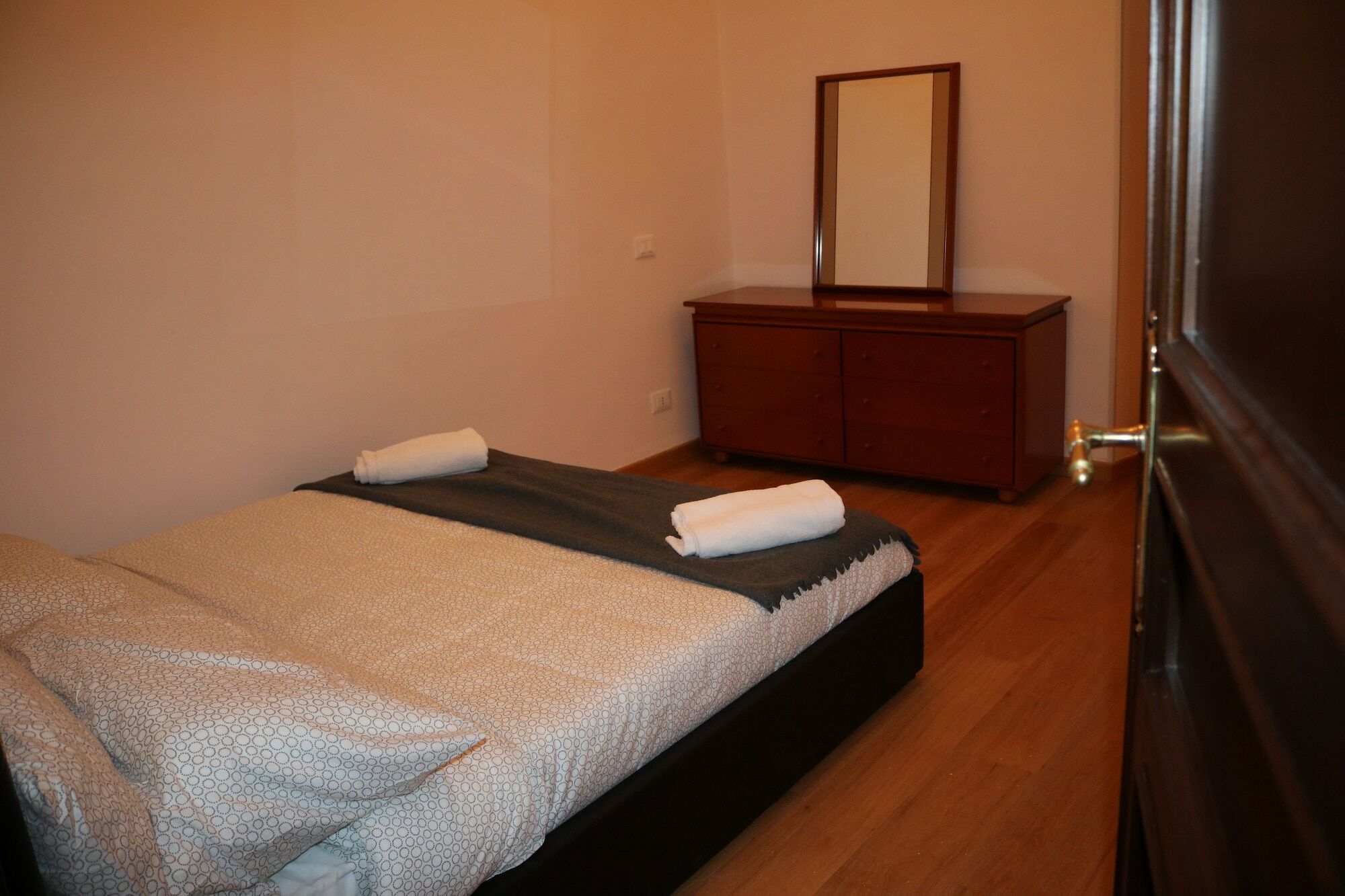 R.T. House'S Hostel โรม ภายนอก รูปภาพ